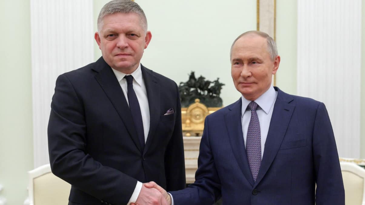 Slovak-PM-Robert-Fico- Vladimir-Putin