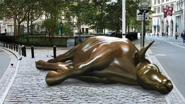 Market Crash: Sensex Plunges 930 Points, Nifty Falls Below 24,500