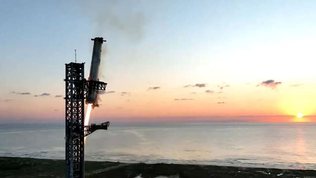 SpaceX Achieves Major Milestone by Catching Starship Booster Mid-Air
