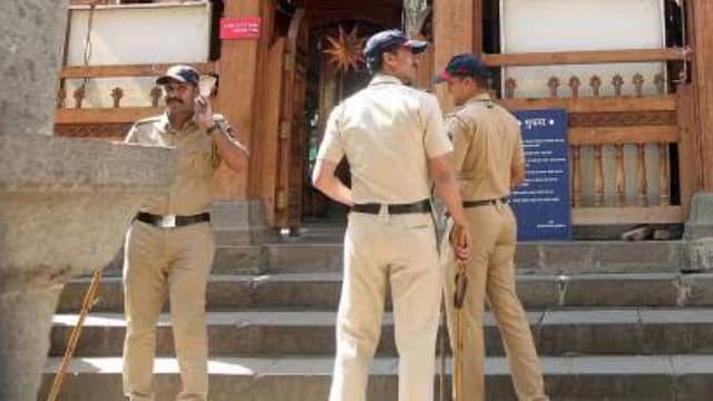 MTDC Officer Arrested for Assaulting Marathi Neighbors Over Dispute in Kalyan