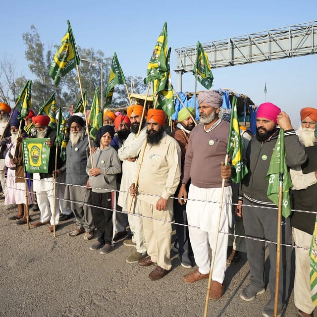 Punjab Farmers Suspend ‘Dilli Chalo’ March, Await Strategy Update